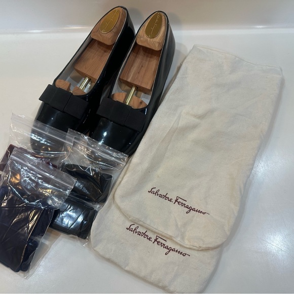 Salvatore Ferragamo RARE Men’s Formal Black Patent Opera Pumps Size 8 1/2 D EUC - Picture 10 of 10